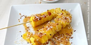 Photo de la Recette: Brochettes d'Ananas Grillé , Sauce au Caramel de Noix de Coco
