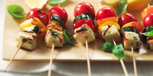 Photo de la Recette: Brochettes de Boeuf au Citron Vert et à la Sauce Tomate
