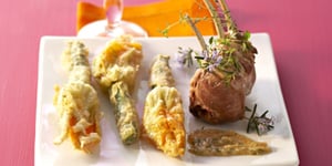 Photo de la Recette: Carré d’Agneau et Beignets de Fleurs de Courgettes
