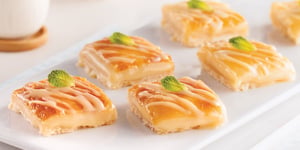 Photo de la Recette: Carrés au Caramel D'Érable et Chocolat Blanc