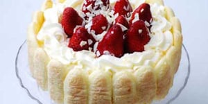 Photo de la Recette: Charlotte au Yogourt et aux Fraises