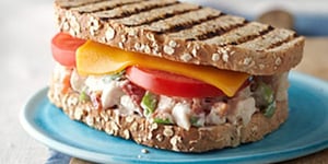 Photo de la Recette: Sandwich à la Salade de Poulet