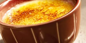 Crème Brûlée au Chocolat et à la Mangue