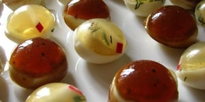 Photo de la Recette: Duo D'Oeufs de Caille en Gelée