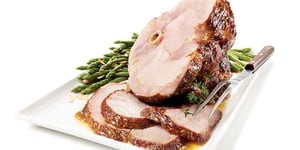 Jambon Rôti à la Moutarde, à L’Érable et à la Muscade