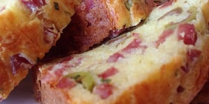 Le Cake au Jambon et aux Olives