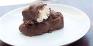 Photo de la Recette: Les Barres Snickers à la Crème Glacée
