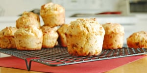 Photo de la Recette: Muffins Cheddar et Oignons