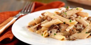 Photo de la Recette: Penne Barilla avec Saucisse Italienne et Sauce à la Crème aux Champignons Porcini