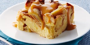 Photo de la Recette: Pouding au Pain aux Pommes à la Mijoteuse et Sauce au Caramel Écossais