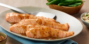 Photo de la Recette: SAUMON À L'ÉRABLE ET À LA MOUTARDE ARÔMATISÉE
