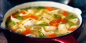 Photo de la Recette: Soupe au Poulet et Nouilles avec Fines Herbes et Citron