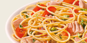 Photo de la Recette: Spaghettini au Thon, Tomates Cerises et Câpres