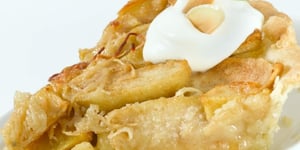 Photo de la Recette: TARTE AUX POMMES, À LA CRÈME D'AMANDES ET AU FRÈRE JACQUES