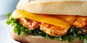 Photo de la Recette: UN SANDWICH « TYPIQUEMENT CANADIEN »