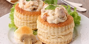 Photo de la Recette: Vol-au-Vent au Poulet, au Jambon et aux Légumes