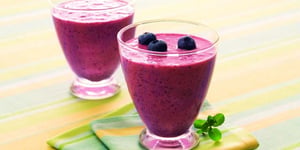 Photo de la Recette: Yogourt Fouetté à la Banane et aux Bleuets