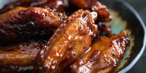 Photo de la Recette: Ailes de Poulet au Bourbon et Sirop D’érable