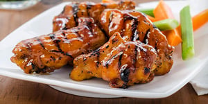 Ailes de Poulet Sucrées et Collantes