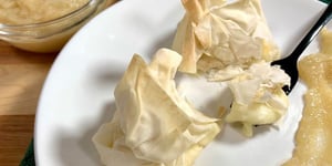 Photo de la Recette: Aumônières de Brie et leur Compote de Poires