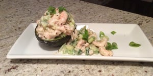 AVOCAT FARCI AUX CREVETTES