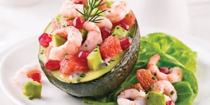 Avocat Farci aux Crevettes et Pamplemousses