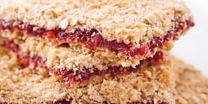 Photo de la Recette: Barres Croustillantes Fraises-Framboises