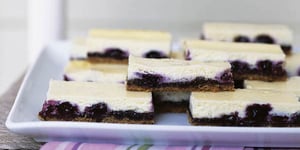 Photo de la Recette: Barres de Gâteau au Fromage aux Bleuets