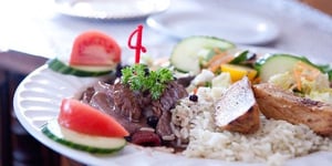 Photo de la Recette: Bavette de Boeuf, Sauce aux Bleuets et au Camembert