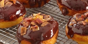 Photo de la Recette: « Beignets » au Chocolat et au Bacon