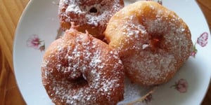 Photo de la Recette: Beignets aux Pommes de Grand-Mère
