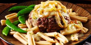 Photo de la Recette: Bifteck Haché avec de la Sauce aux Oignons Caramélisés