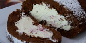 Photo de la Recette: Biscuit Roulé à la Mousse de Chocolat Blanc de Delphine