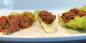 Photo de la Recette: Boeuf Haché Chili sur Laitue Romaine