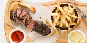 Photo de la Recette: BOEUF MARINÉ AU THÉ NOIR, AU THYM ET À LA MOUTARDE