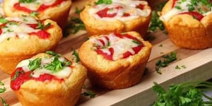 Photo de la Recette: BOUCHÉES DE BOULETTES DE VIANDE ET DE FROMAGE