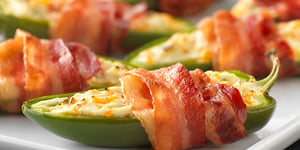 Bouchées de Jalapenos Enrobées de Bacon