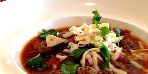 Photo de la Recette: Bouillon de Boeuf au Piment Tortillas et Fromage