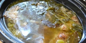 Bouillon de Poulet à la Mijoteuse