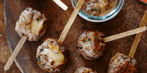 Boulettes de Bœuf au Cheddar Perron à la Bière Noire