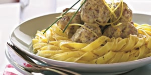 Boulettes de Bœuf Sauce au Citron et à la Crème