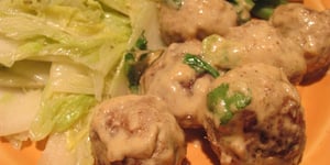 Photo de la Recette: Boulettes de Porc au Sésame et Cari Vert