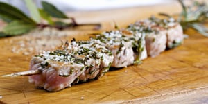 Brochettes de Veau Mariné aux Herbes