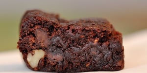 Photo de la Recette: Sans Gluten: Brownies Ultra Moelleux à la Confiture de Framboises