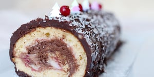 Photo de la Recette: Bûche de Noël Bounty & Fruits Rouges