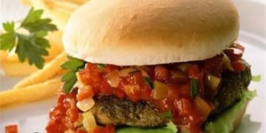 Photo de la Recette: Burgers Pimentés à la Sauce aux Poivrons