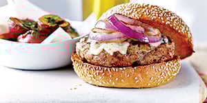 Hamburgers au Porc et à l'oignon Rouge Grillé
