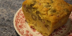 Photo de la Recette: Cake Salé Olives, Jambon & Fromage Sans Gluten