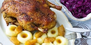 Photo de la Recette: CANETTE AUX POMMES ET FOIE GRAS