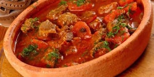 Carne Con Tomato (tapas espagnol)